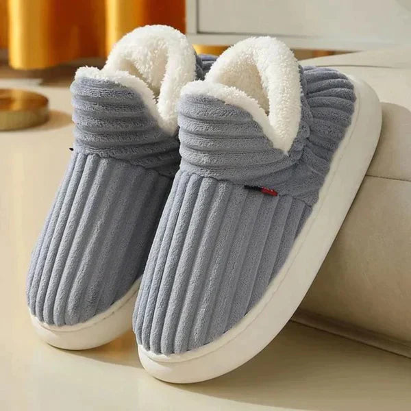 Chaussons Joris | Peluche Douce & Semelle Antidérapante pour Femme 1