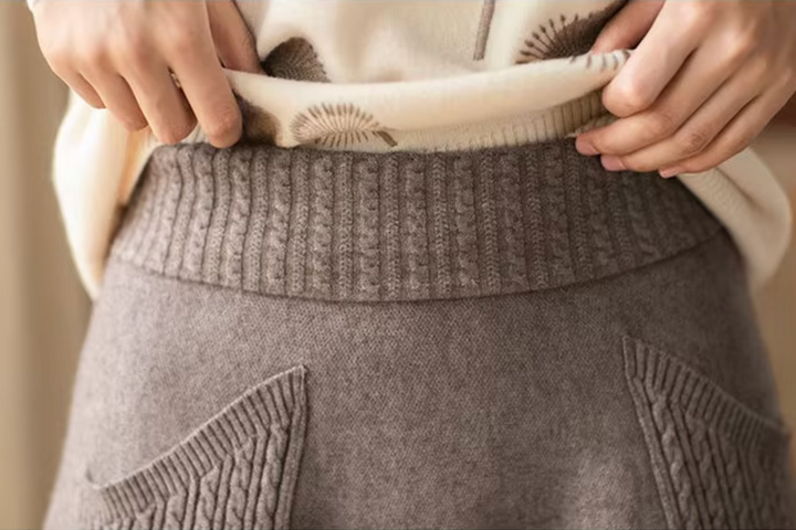 Jupe Annelise | Laine Douce, Taille Haute avec Poches Pratiques 2