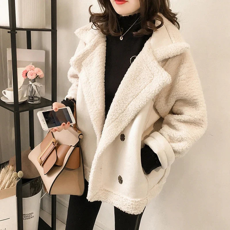 Manteau Anaïs pour femmes | Peau lainée douce, coupe oversize 5