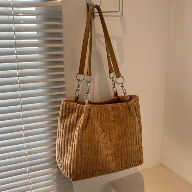 Sac Camillia | Sac à main femme en velours côtelé, spacieux et fonctionnel 4