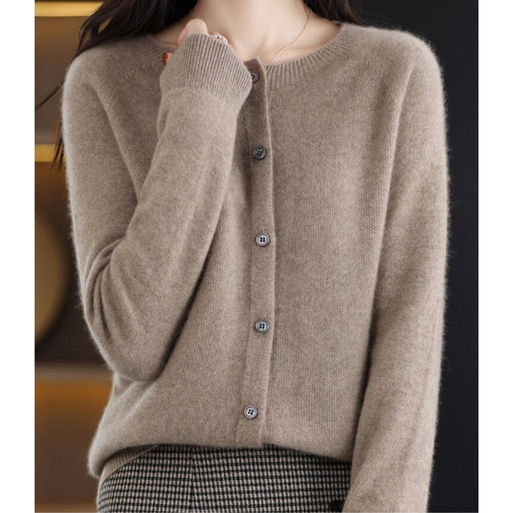Veste Véra | Tricot 100% Laine Mérinos, Encolure Ronde, Coupe Ajustée 14