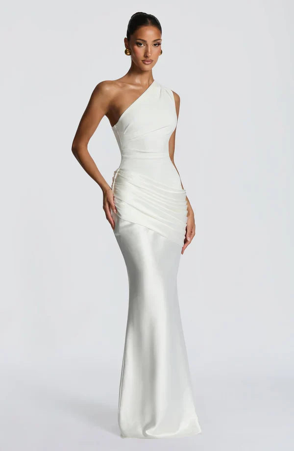 Robe Longue Capucine | Épaule Unique, Détail Drapé, Élégance 17